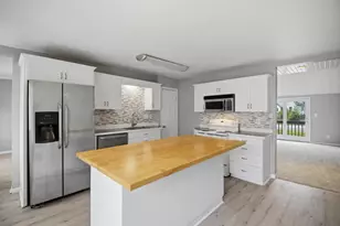 1110 5th Ave NW, Austin, MN 55912 - Photo 6