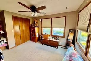 32185 290th St, Worthington, MN 56187 - Photo 22