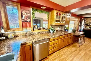 32185 290th St, Worthington, MN 56187 - Photo 18