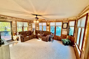 32185 290th St, Worthington, MN 56187 - Photo 12