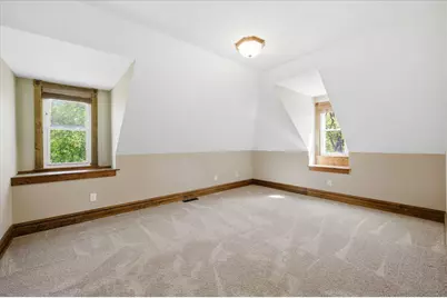 131 Main Street N, Shakopee, MN 55379 - Photo 14