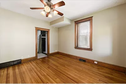 131 Main Street N, Shakopee, MN 55379 - Photo 4