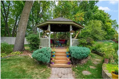 1016 W 155th Street, Burnsville, MN 55306 - Photo 4