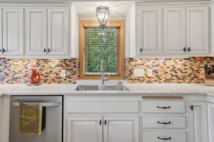 4166 Thornhill Ln, Vadnais Heights, MN 55127 - Photo 20
