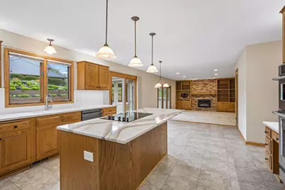 3385 Rosewood Lane N, Plymouth, MN 55441 - Photo 8
