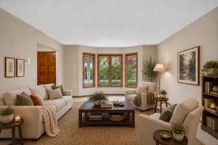 3385 Rosewood Ln N, Plymouth, MN 55441 - Photo 4