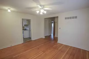 306 10th Ave NE, Rochester, MN 55906 - Photo 4