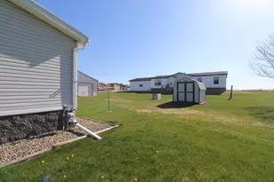 707 Smt Ave W, Clarissa, MN 56440 - Photo 8