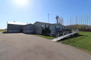 707 Smt Ave W, Clarissa, MN 56440 - Photo 2