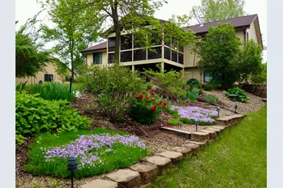 1471 Summit Avenue, Saint Paul Park, MN 55071 - Photo 2