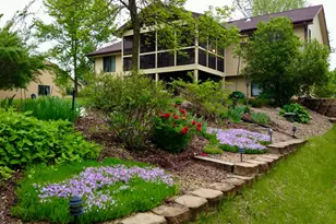 1471 Summit Ave, Saint Paul Park, MN 55071 - Photo 2