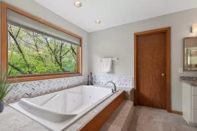 14924 Oak Ridge Court W, Burnsville, MN 55306 - Photo 18