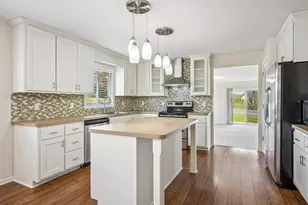 22478 Quincy St NE, Cedar, MN 55011 - Photo 8