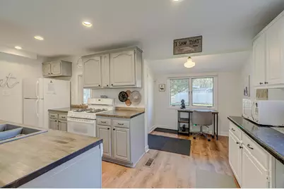 512 Locust Street, Hudson, WI 54016 - Photo 10