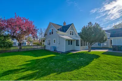 512 Locust Street, Hudson, WI 54016 - Photo 32