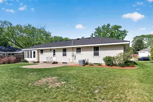 8231 Emerson Ave S, Bloomington, MN 55420 - Photo 38