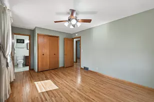 8231 Emerson Ave S, Bloomington, MN 55420 - Photo 20