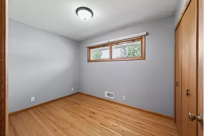 8231 Emerson Avenue S, Bloomington, MN 55420 - Photo 22