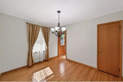 8231 Emerson Avenue S, Bloomington, MN 55420 - Photo 16