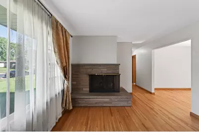 8231 Emerson Avenue S, Bloomington, MN 55420 - Photo 8