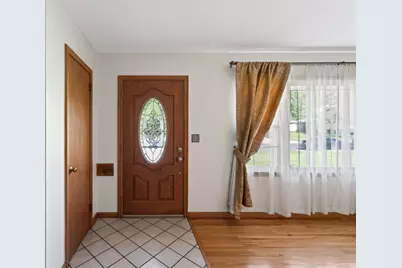 8231 Emerson Avenue S, Bloomington, MN 55420 - Photo 6