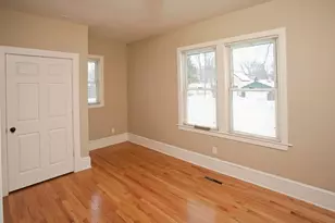 402 Hope St, Saint Paul, MN 55106 - Photo 16