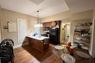 402 Hope St, Saint Paul, MN 55106 - Photo 28