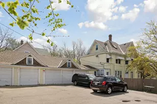 402 Hope St, Saint Paul, MN 55106 - Photo 98