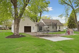8721 Columbus Ave S, Bloomington, MN 55420 - Photo 20