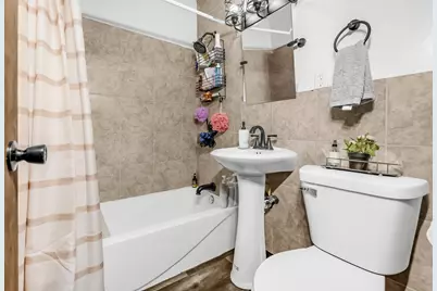 1106 Irving Avenue N, Minneapolis, MN 55411 - Photo 8