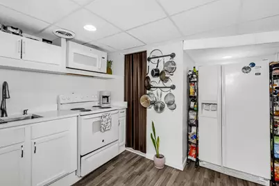 1106 Irving Avenue N, Minneapolis, MN 55411 - Photo 16