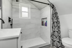 1106 Irving Ave N, Minneapolis, MN 55411 - Photo 10