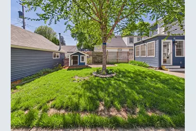 674 Montana Avenue E, Saint Paul, MN 55106 - Photo 20