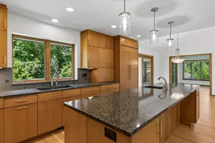 5931 Creek Point, Minnetonka, MN 55345 - Photo 24