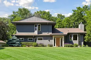 5931 Creek Point, Minnetonka, MN 55345 - Photo 2