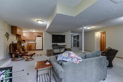 1525 Saint Croix Circle, Golden Valley, MN 55422 - Photo 52