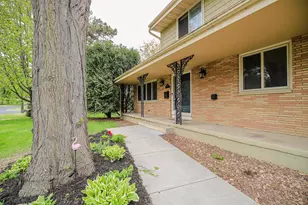 1525 St Croix Cir, Golden Valley, MN 55422 - Photo 62