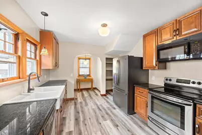 506 Lynn Road SW, Hutchinson, MN 55350 - Photo 2