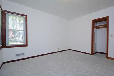 2122 30th Avenue N, Minneapolis, MN 55411 - Photo 14