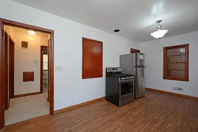 2122 30th Avenue N, Minneapolis, MN 55411 - Photo 10