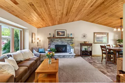 17125 Hemlock Court, Lakeville, MN 55044 - Photo 8