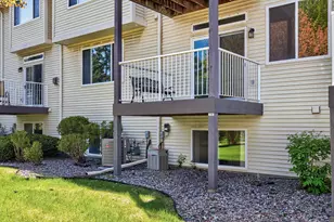 2162 Water Lilly Ln, Eagan, MN 55122 - Photo 32