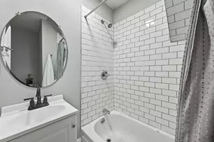 2219 29th Ave N, Minneapolis, MN 55411 - Photo 20