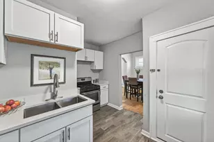 2219 29th Ave N, Minneapolis, MN 55411 - Photo 8