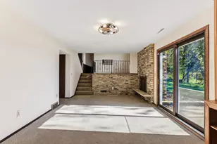 129 E Golden Lake Ln, Circle Pines, MN 55014 - Photo 10