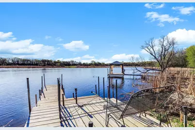 129 E Golden Lake Lane, Circle Pines, MN 55014 - Photo 2