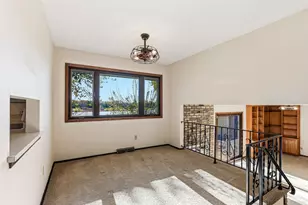 129 E Golden Lake Ln, Circle Pines, MN 55014 - Photo 8