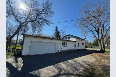 106 Cedar Avenue NE, Wadena, MN 56482 - Photo 4