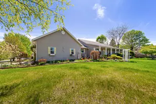 385 22nd St SE, Owatonna, MN 55060 - Photo 1