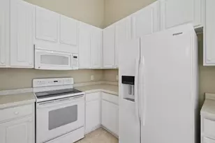 7629 Century Blvd, Chanhassen, MN 55317 - Photo 10